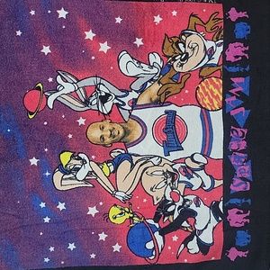 Vintage | 1996 Warner Brothers × Space Jam Towel | See Measurements